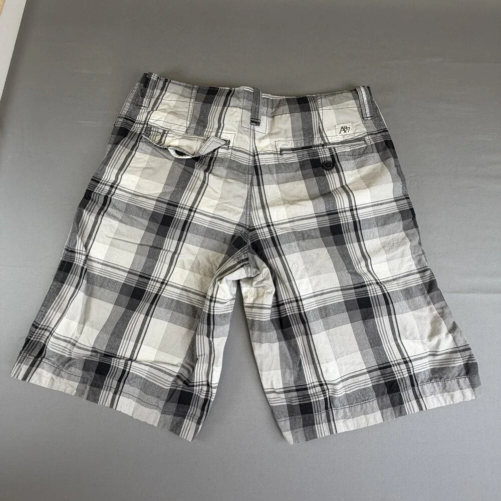 Aeropostale Shorts Mens 36 Gray Plaid Flat Front Drawstring 11 Inseam Chino
